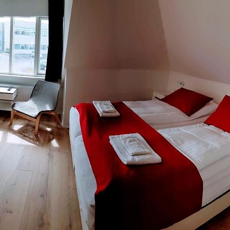 Apotek Guesthouse Höfn Екстериор снимка